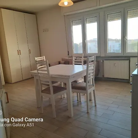 Cisanello Francesca Apartman *